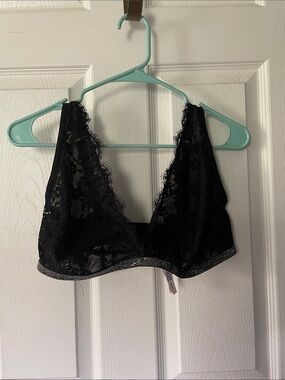 Victoria’s Secret lace bralette